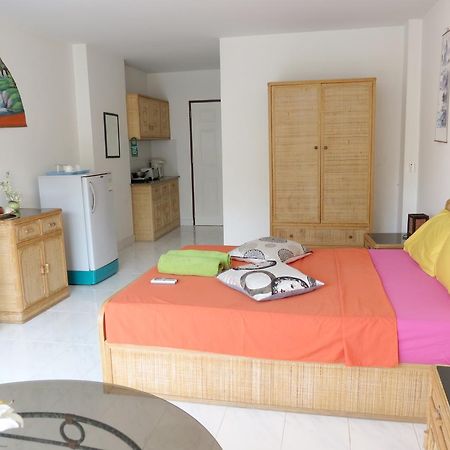 วิวทะเล 1บี เซอร์วิส อพาร์ตเมนท์ Apartment Pattaya ภายนอก รูปภาพ