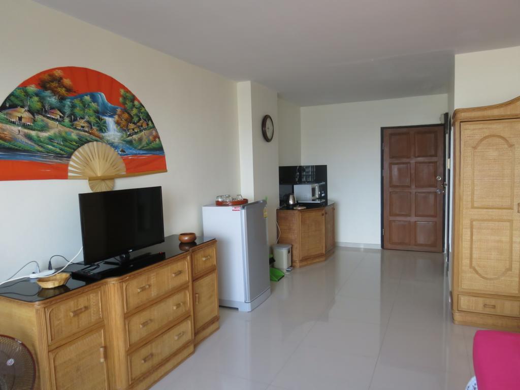 วิวทะเล 1บี เซอร์วิส อพาร์ตเมนท์ Apartment Pattaya ห้อง รูปภาพ
