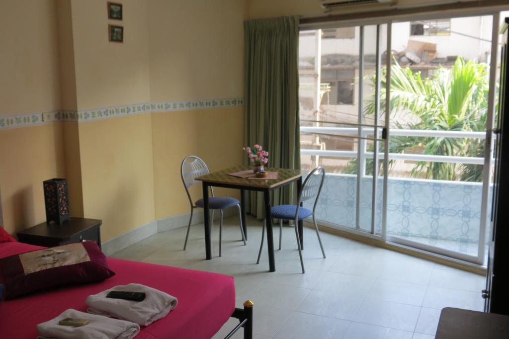 วิวทะเล 1บี เซอร์วิส อพาร์ตเมนท์ Apartment Pattaya ห้อง รูปภาพ