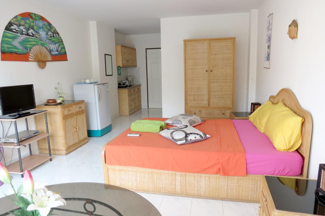 วิวทะเล 1บี เซอร์วิส อพาร์ตเมนท์ Apartment Pattaya ภายนอก รูปภาพ